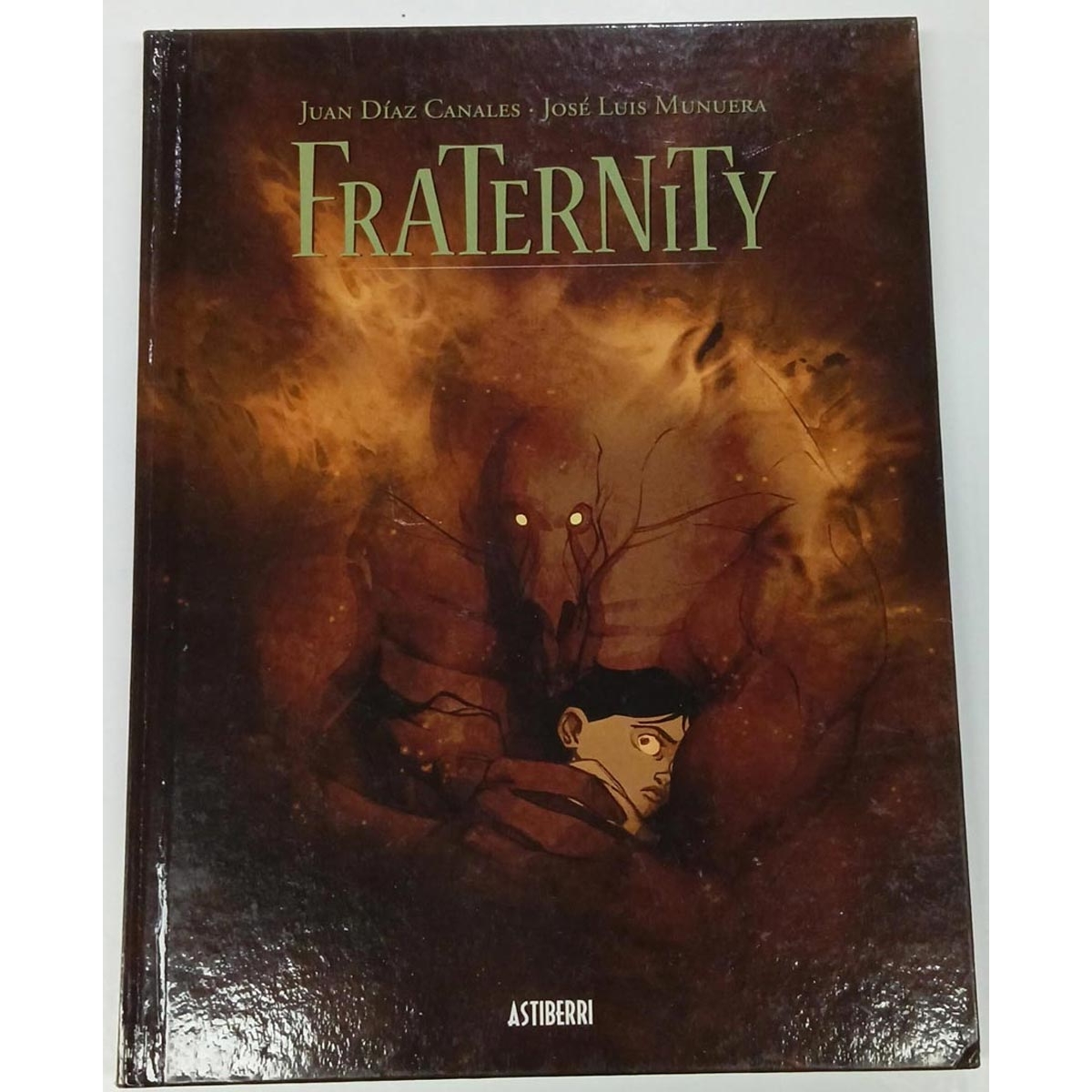 Fraternity (Segunda Mano)